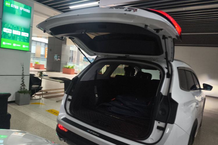 Used JETOUR X90 PLUS 2024 1.6TD Manual Yangfang PRO 7-Seater