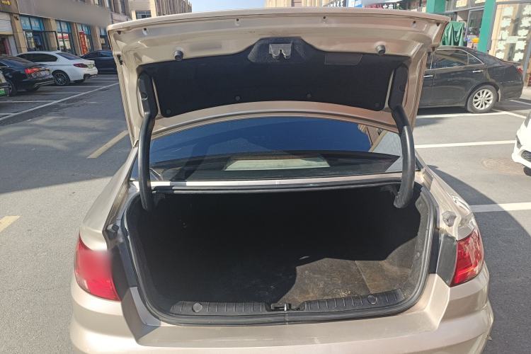 Used Geely Auto Emgrand GL 2017 1.3T DCT Luxury Model
