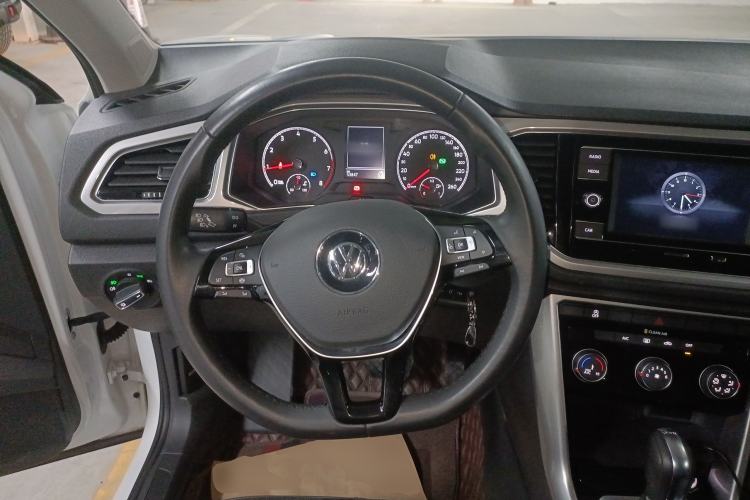 Used Volkswagen T-ROC 2020 230TSI DSG Two-Wheel Drive Advanced Version