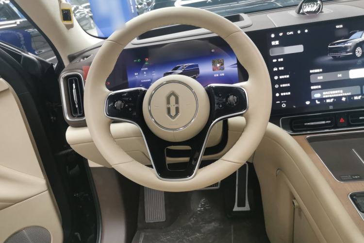 Used Hima AITO M9 2024 Range-Extended Ultra Version 42 kWh 6-Seater Model