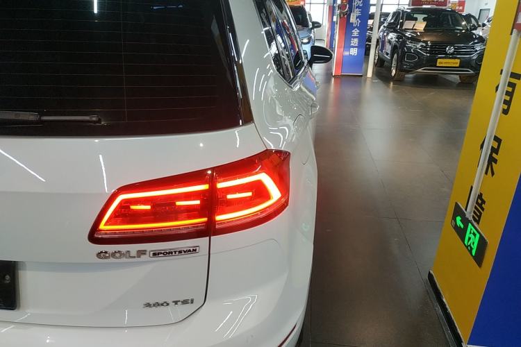 Used Volkswagen Golf Sportsvan 2019 280TSI Automatic Trendy Model China VI Standard