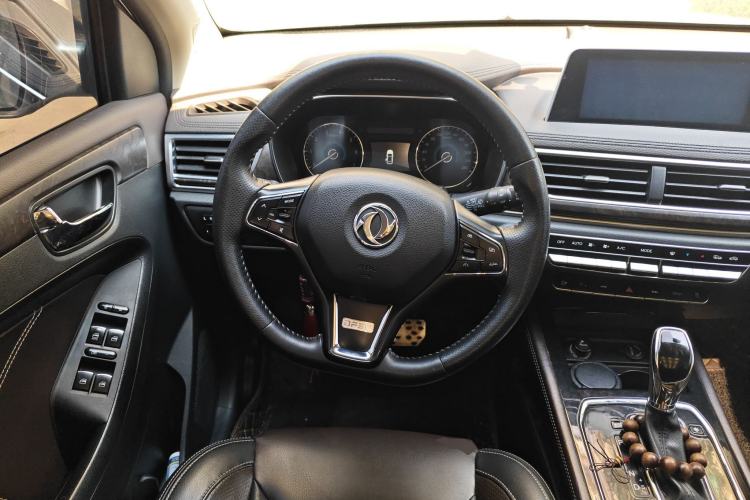 Used Dongfeng Fengon 580 2017 1.5T CVT Smart Connectivity Model