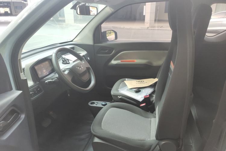 Used Wuling Hongguang MINIEV 2020 Zizai Version Lithium-NMC Left Front Seat