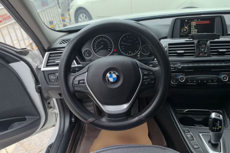 Used BMW 3 Series 2017 320Li Fashion Model
