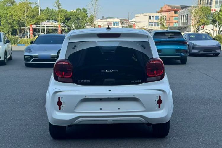 Used Roewe Clever 2021 302km Excellence Edition
