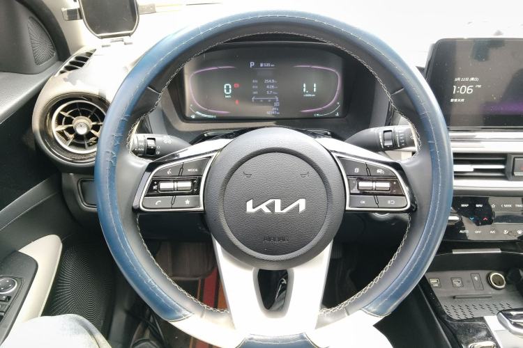 Used Kia K3 2023 1.5L CVT Luxury Edition