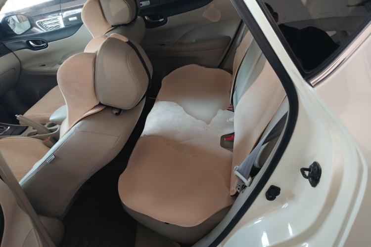 Used Nissan Tiida 2011 1.6L CVT Smart Version