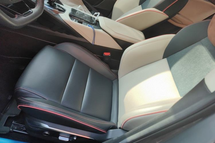 Used Lynk & Co 06 2020 1.5T YAO Halo
