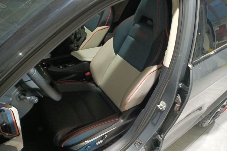 Used Lynk & Co 06 2020 1.5T YAO Halo
