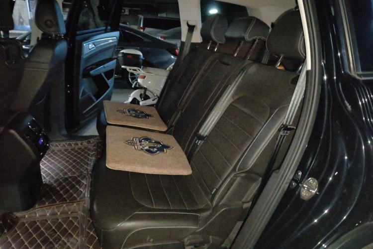 Used Volkswagen Teramont 2020 330TSI Two-Wheel-Drive Luxury Edition China VI Standard Left Rear Seat