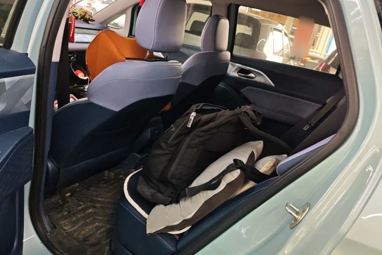 Used Geometry E Firefly 2022 401 km Linglong Tiger 5 Seats