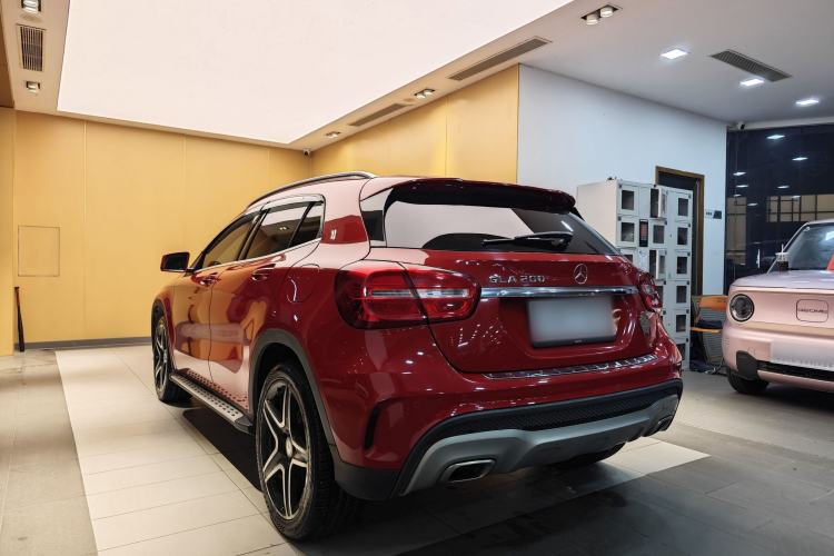 Used Mercedes-Benz GLA 2016 GLA 200 Fashion Model