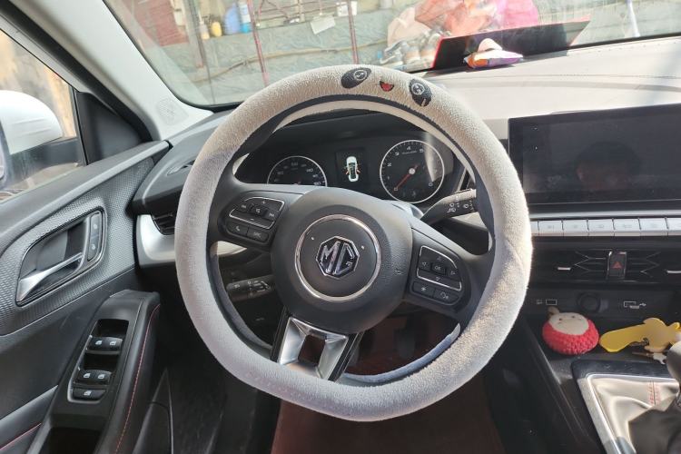 Used MG 5 2023 180 DVVT Manual Fashion Edition
