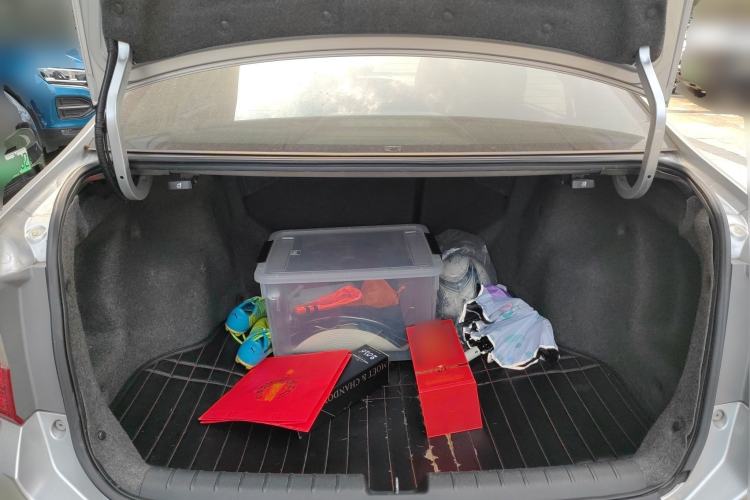 Used Honda Crider 2013 1.8L automatic luxury edition