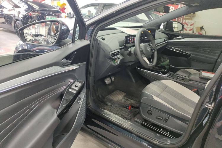 Used Volkswagen ID.4 CROZZ 2024 Pure Edition Limited Edition