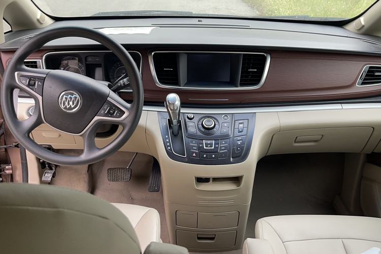 Used Buick GL8 2018 28T Comfort Model China VI Standard
