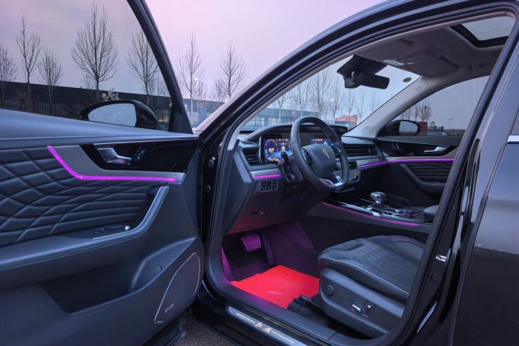 Used Hongqi HS5 2022 Revised Version 2.0T Smart Connect Flagship Edition
