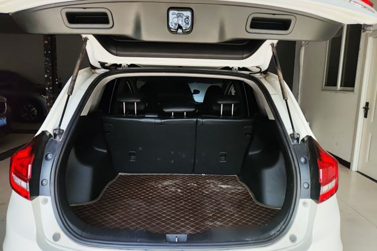 Used Honda Jade 2017 1.8L automatic Comfort version 5 seats
