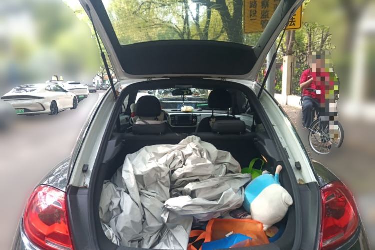 Used Volkswagen Beetle 2016 180TSI Club Edition Trunk