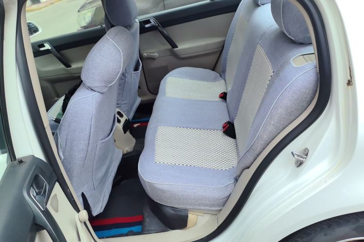 Used Volkswagen Polo 2011 Jingqu 1.4L Manual Sile Edition Left Rear Seat