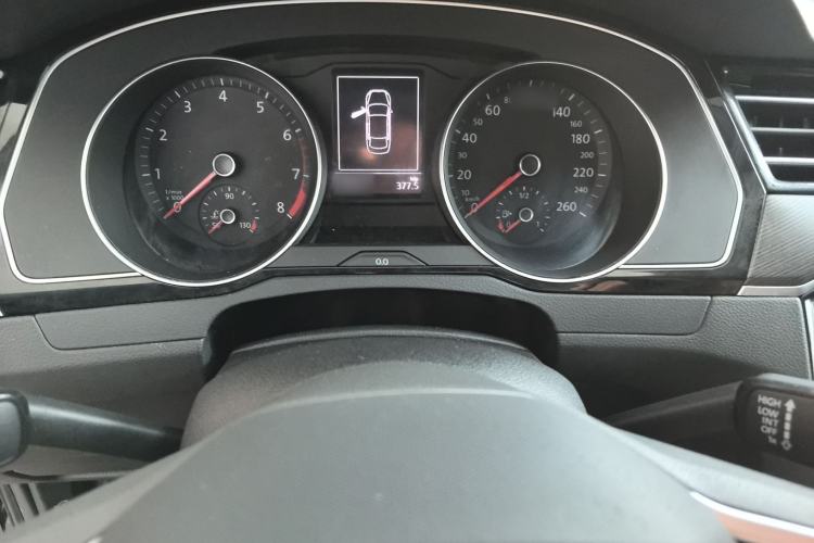 Used Volkswagen Magotan 2020 330TSI DSG Leading Model
