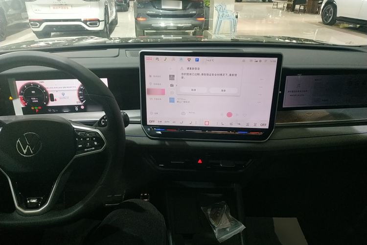 Used Volkswagen Tayron 2025 Tiguan L 380TSI 4Motion Luxury Easy Package
