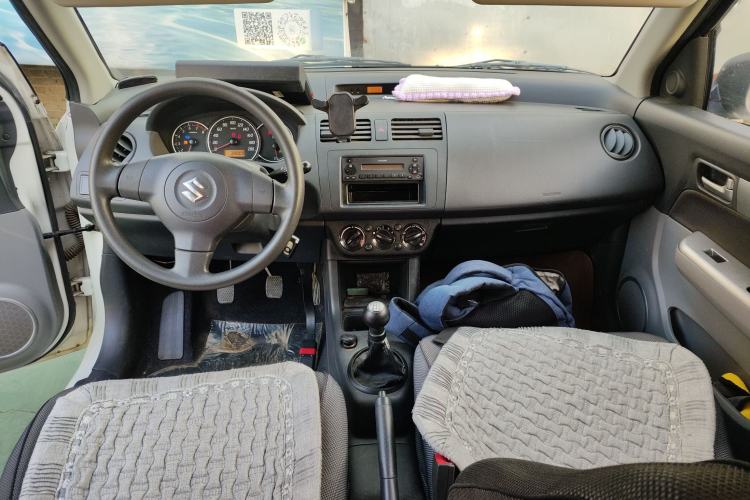 Used Suzuki Swift 2014 1.3L Manual Standard Edition