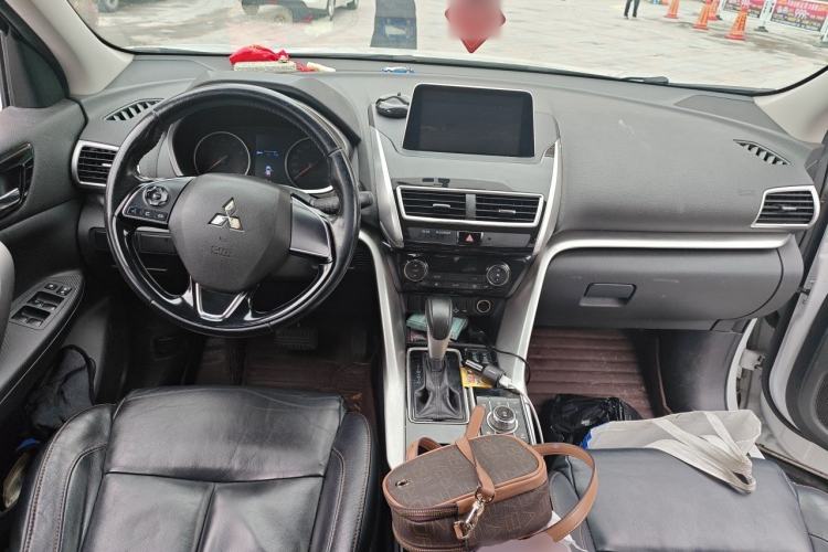 Used Mitsubishi Eclipse Cross 2018 1.5T CVT Two-Wheel Drive Dream Edition
