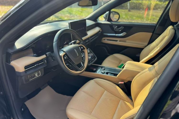 Used Lincoln Corsair 2022 2.0T Two-Wheel Drive Luxury Edition