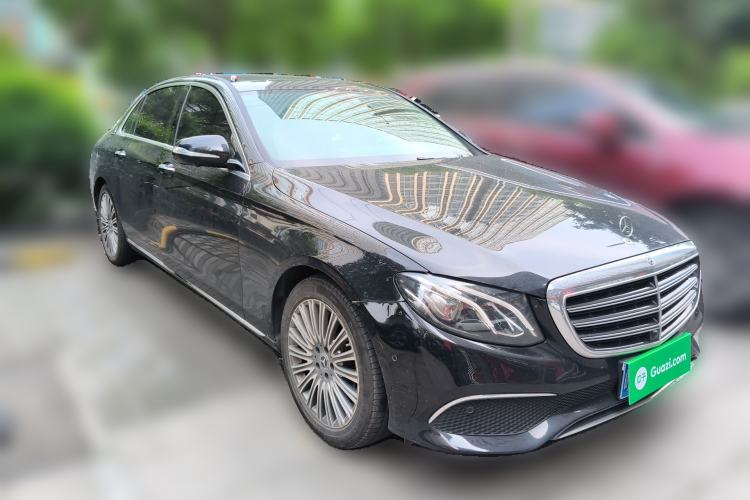 Used Mercedes-Benz E-Class 2020 E 300 L Luxury Model Front Right 45 Deg