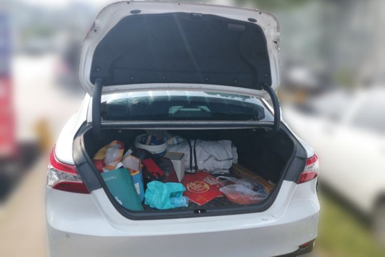 Used Toyota Camry 2021 2.5G Luxury Edition
