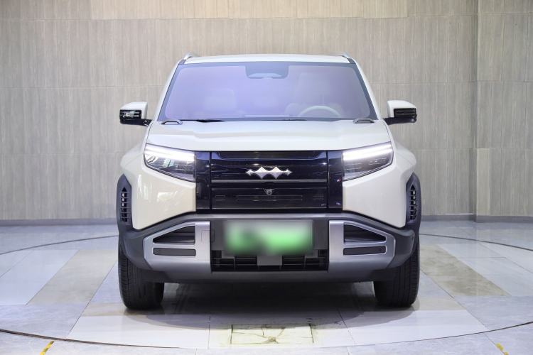 Used Formula Leopard Titanium 3 2025 501 km Range Rear-Wheel Drive Intelligent Driving Max Edition
