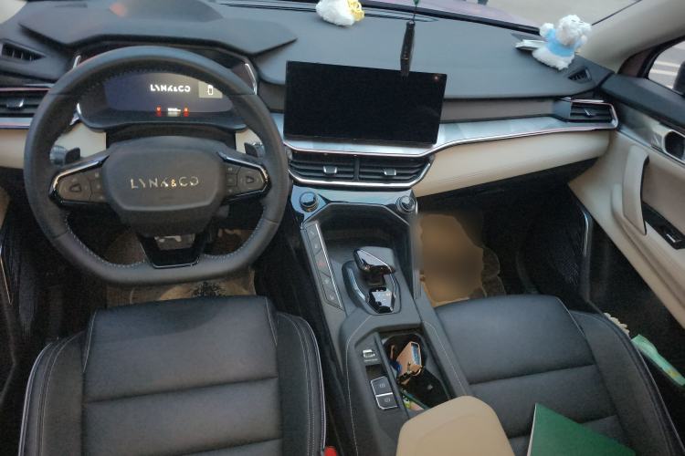 Used Lynk & Co 06 2023 Remix 1.5T Shero
