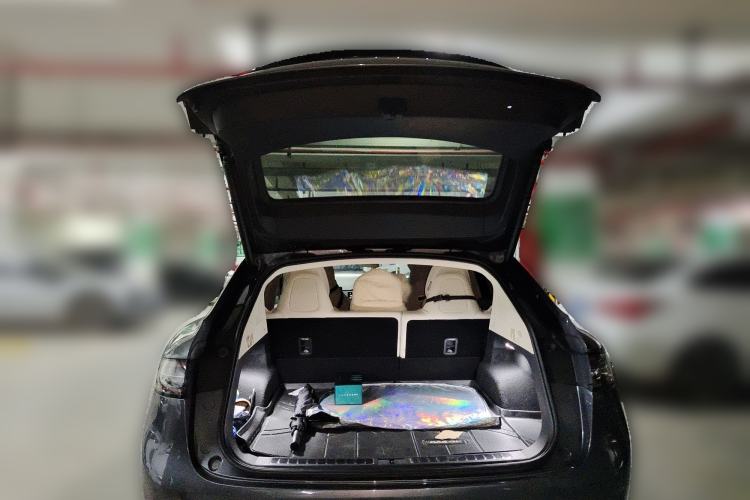 Used Hima Luxeed R7 2024 All-Electric 736 km Ultra