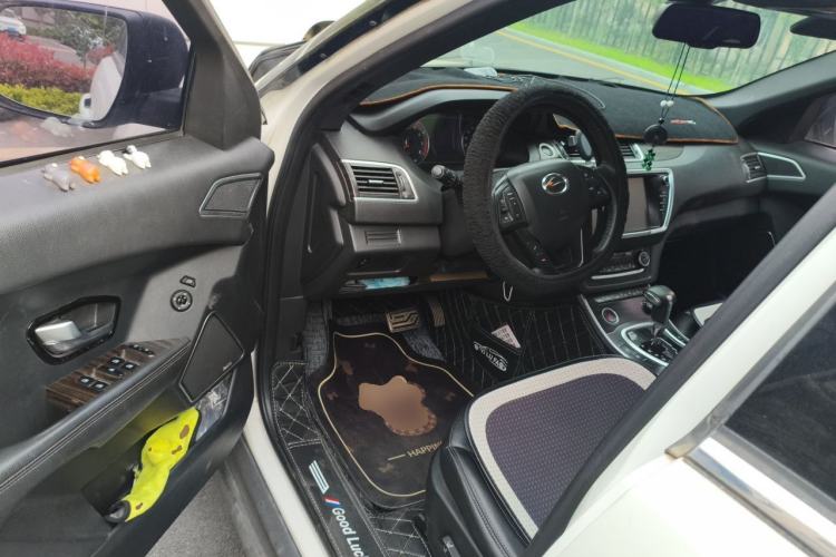 Used Land X7 2015 2.0T Panoramic Prestige Edition
