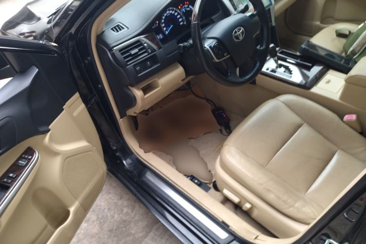 Used Toyota Camry 2015 2.0G Premier Edition
