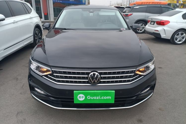 Used Volkswagen Magotan 2023 2 Million Units Commemorative Edition 330TSI DSG Luxury Version Front