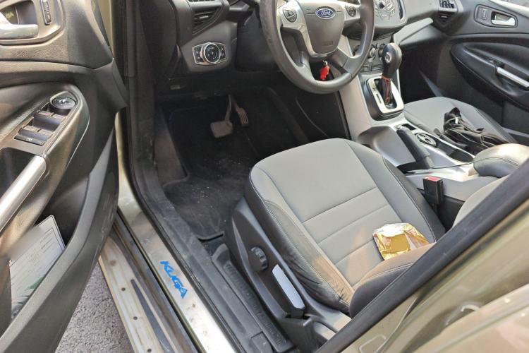 Used Ford Kuga 2013 1.6L GTDi Two-Wheel-Drive Comfort Model