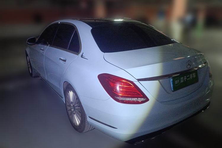 Used Mercedes-Benz C-Class 2015 Facelift C 200 L