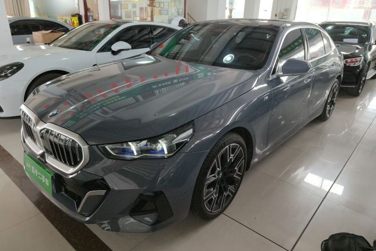 Used BMW 5 Series 2024 530Li Luxury Edition M Sport Package