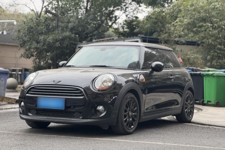Used MINI MINI 2016 1.5T COOPER
