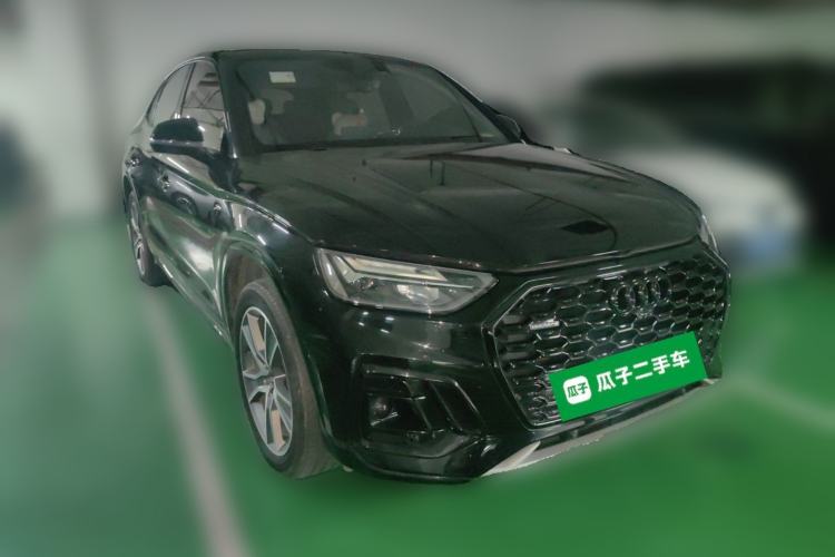 Used Audi Q5L Sportback 2022 40 TFSI Luxury Model Front Right 45 Deg