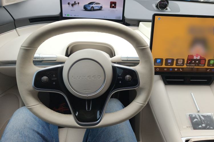 Used Hima Luxeed R7 2024 Pure Electric 667km Pro
