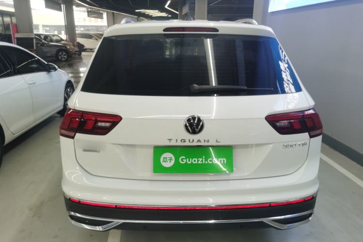 Used Volkswagen Tiguan L 2023 Revised Version 330TSI Automatic Two-Wheel Drive Smart Enjoyment Edition Rear