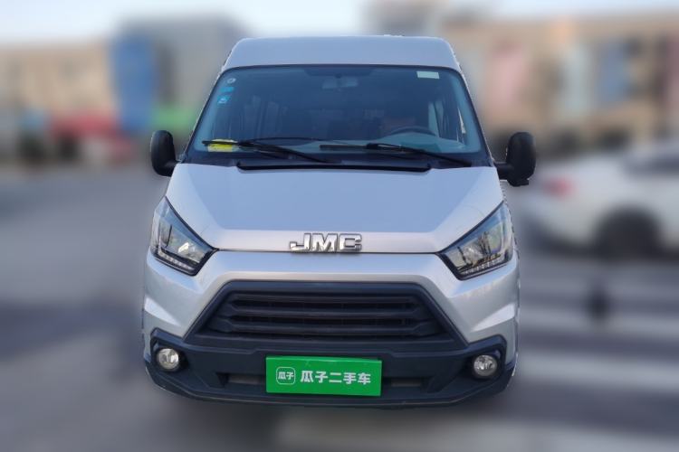Used JMC Transit 2019 2.8T Commercial Version Long Wheelbase Mid-Roof 6-Seater Rear Single Tire China VI Emission Standard – JX493
