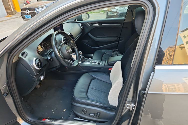 Used Audi A3 2018 30th Anniversary Edition Sportback 35 TFSI Fashion Model