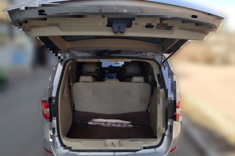 Used Buick GL8 2011 3.0L GT Luxury Business Haoya Edition Trunk