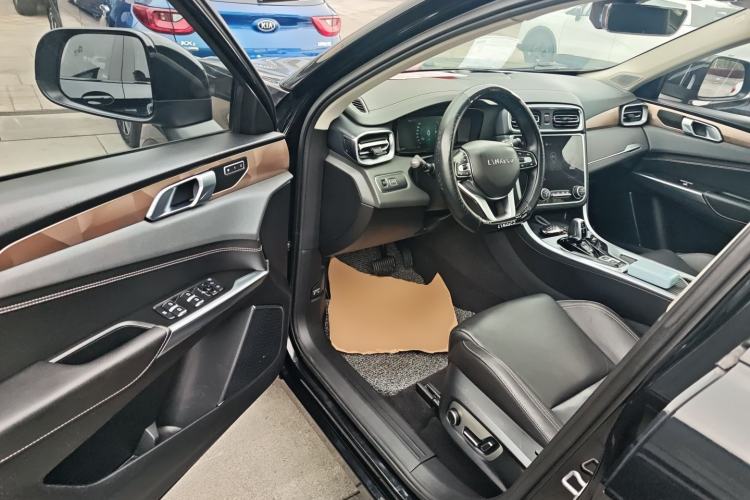 Used Lynk & Co 01 2019 2.0T Two-Wheel-Drive Pro Version China VI Standard