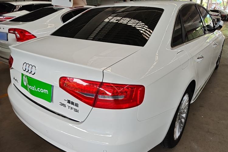 Used Audi A4L 2016 35 TFSI Collector's Edition Automatic Standard Model
