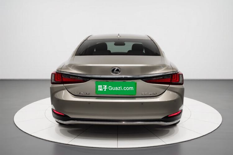 Used Lexus ES 2022 200 Luxury Edition Exterior 4